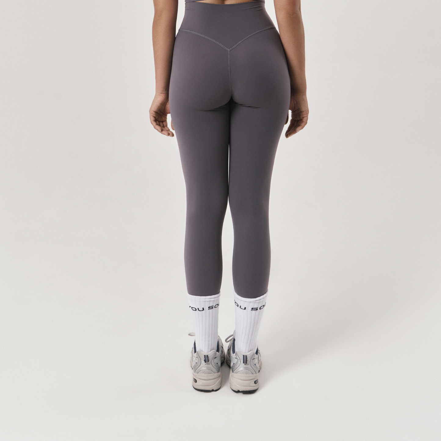 HIGH WAISTED LEGGINGS