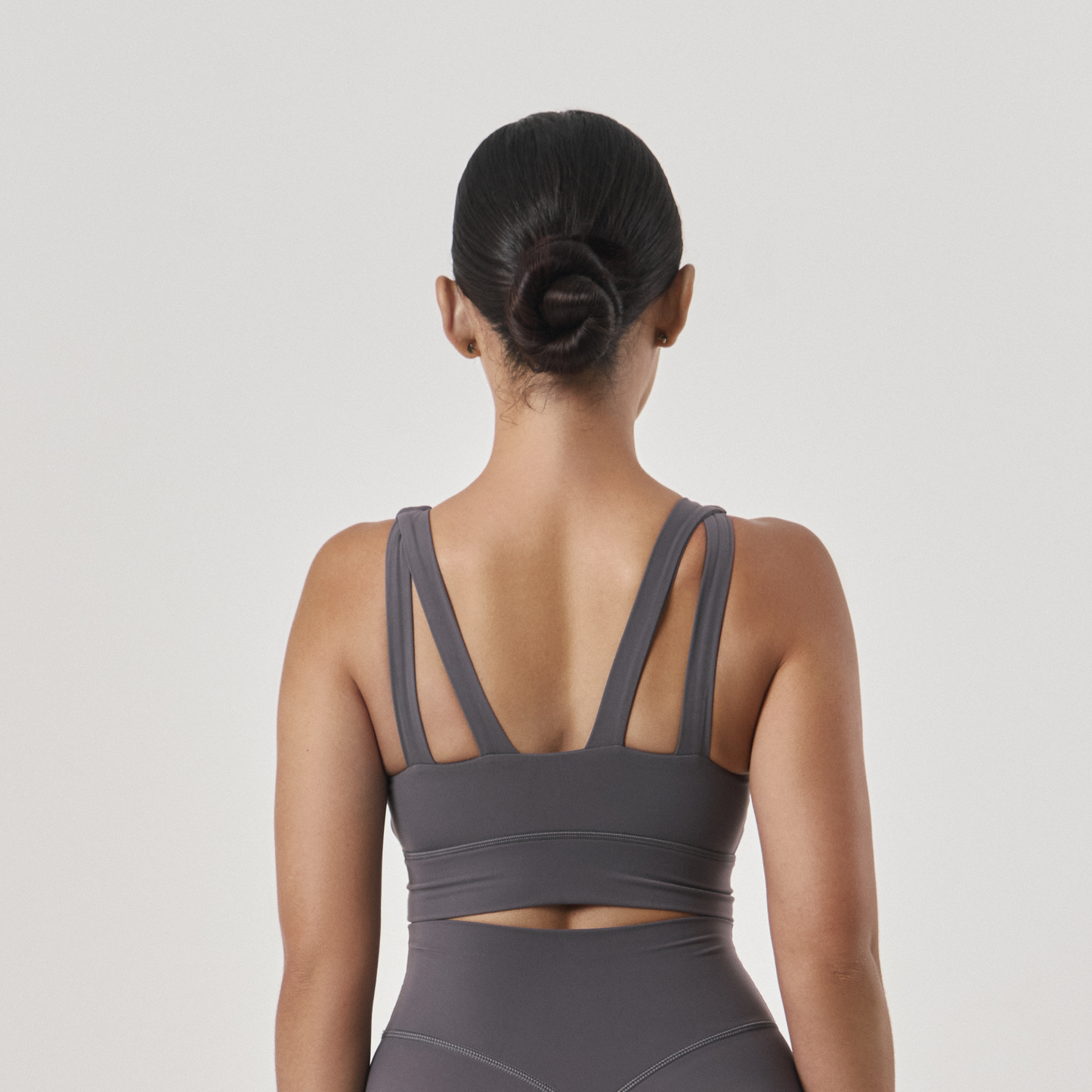 HIGH NECK SPORT BRA